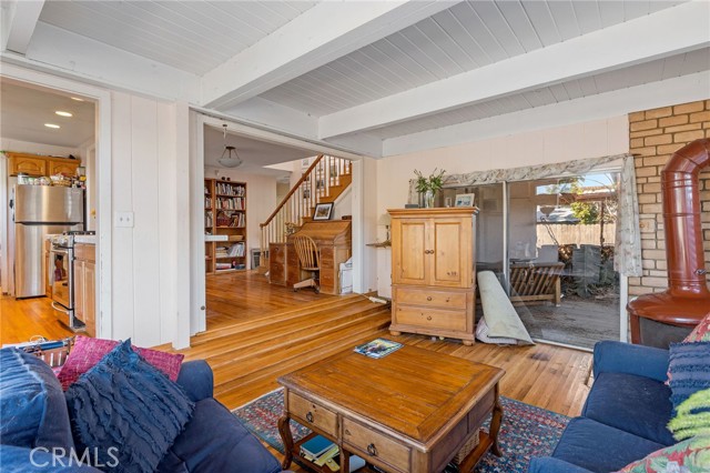 1143 23rd Street, Manhattan Beach, California 90266, 3 Bedrooms Bedrooms, ,2 BathroomsBathrooms,Residential,Sold,23rd,SB21228772