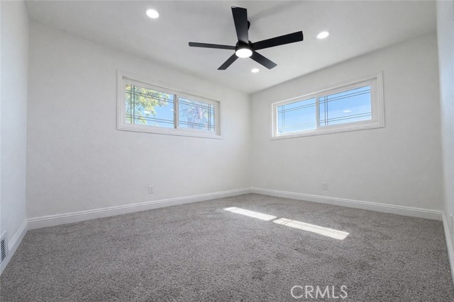 17468 Grevillea Street, Fontana CA: https://media.crmls.org/medias/ece4b9c0-d965-43f7-ad02-b01f950104ee.jpg