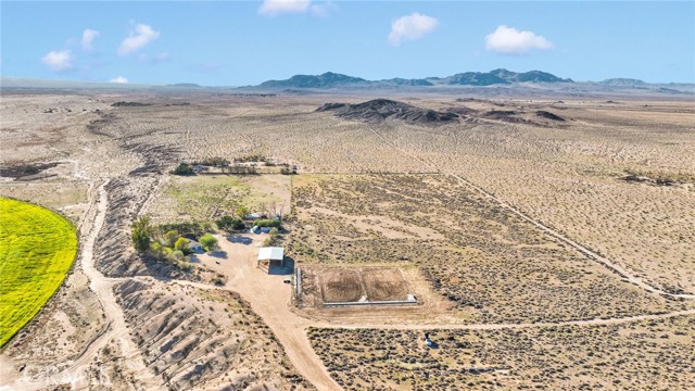 Detail Gallery Image 61 of 62 For 37404 Harvard Rd, Newberry Springs,  CA 92365 - 4 Beds | 3 Baths