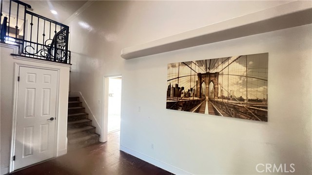 Detail Gallery Image 6 of 10 For 4008 Crown Ranch Rd, Corona,  CA 92881 - 4 Beds | 3/1 Baths