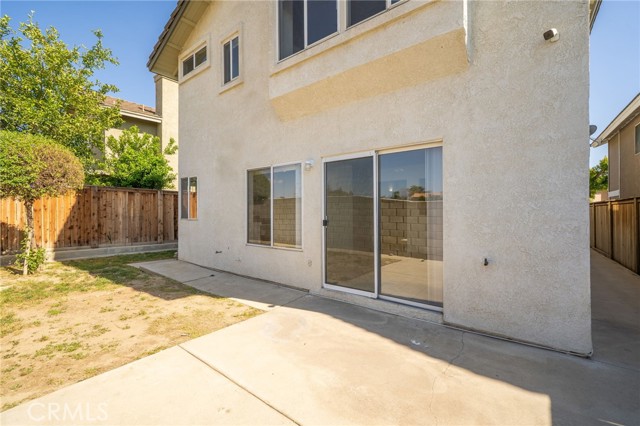 Detail Gallery Image 26 of 31 For 15642 Coventry Ln, Fontana,  CA 92337 - 3 Beds | 2/1 Baths