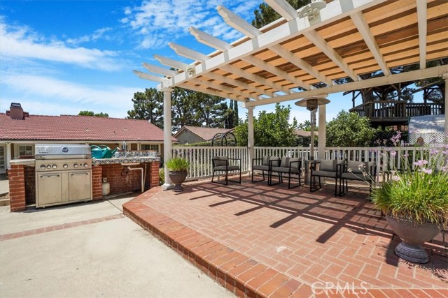 Detail Gallery Image 31 of 36 For 13720 Woodcock Avenue, Sylmar,  CA 91342 - 4 Beds | 3 Baths