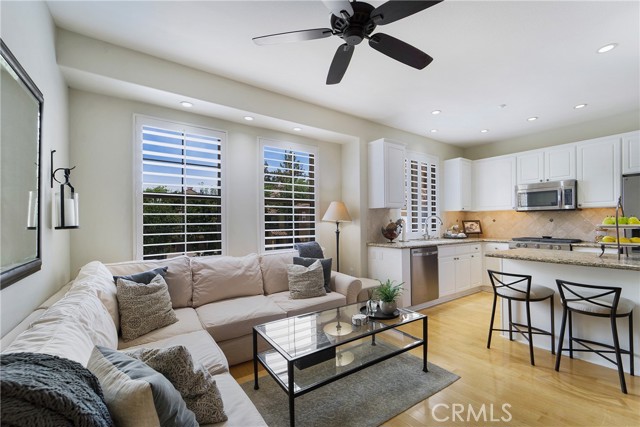 Detail Gallery Image 13 of 31 For 710 Timberwood, Irvine,  CA 92620 - 2 Beds | 2/1 Baths