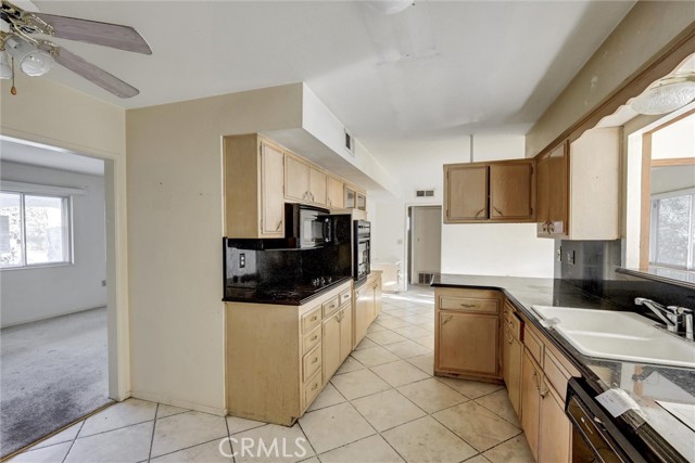 Detail Gallery Image 9 of 31 For 28870 Crosby Dr, Menifee,  CA 92586 - 2 Beds | 2 Baths