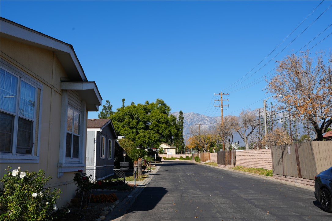 Detail Gallery Image 16 of 23 For 1350 San Bernardino Rd #66,  Upland,  CA 91786 - 3 Beds | 2 Baths