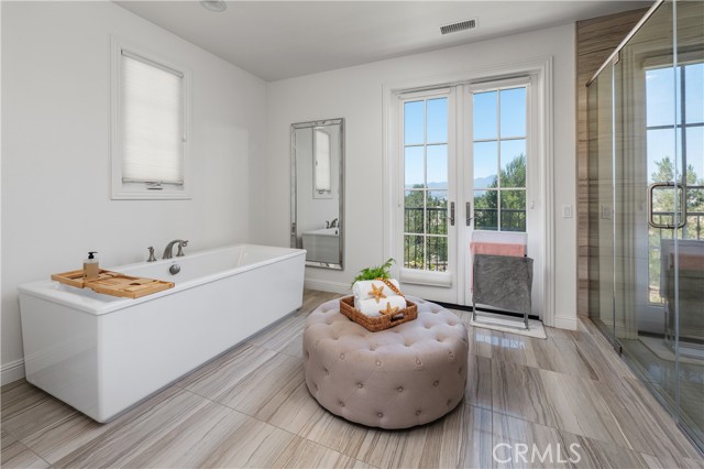 107 Aster Mesa, Irvine CA: https://media.crmls.org/medias/ece732ab-dbe4-43c4-92d0-bf01228b3aa8.jpg