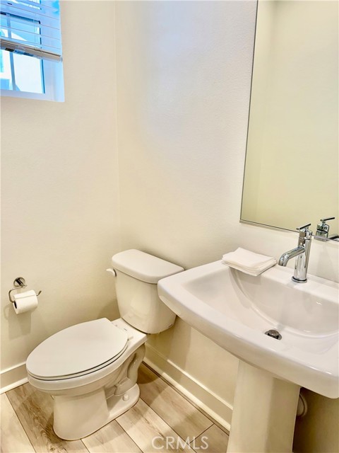 Detail Gallery Image 20 of 24 For 4230 S Hollyhock Paseo #80,  Ontario,  CA 91761 - 3 Beds | 2/1 Baths