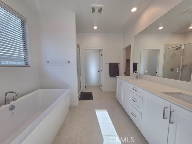 Detail Gallery Image 22 of 47 For 103 Takamasa Way, Oceanside,  CA 92057 - 3 Beds | 2/1 Baths