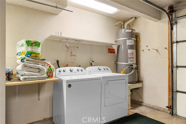 Detail Gallery Image 27 of 38 For 9555 via Venezia, Burbank,  CA 91504 - 3 Beds | 3 Baths