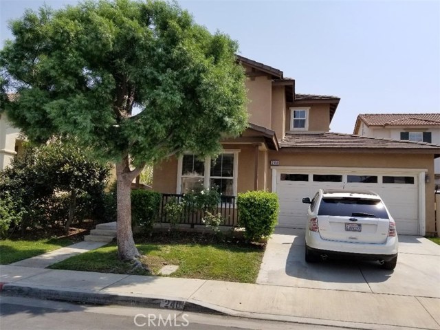 240 Jessica Ln, Corona, CA 92882