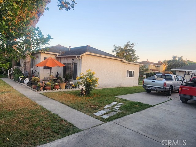 12138 Magnolia Street, El Monte CA: https://media.crmls.org/medias/ece99cee-9324-41fd-a70d-b692078d1dfa.jpg