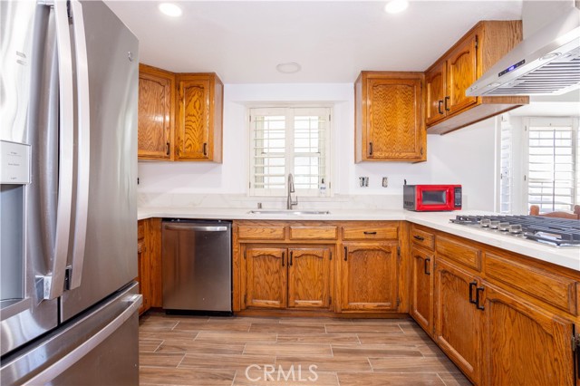 Detail Gallery Image 17 of 45 For 4126 W Avenue, Palmdale,  CA 93551 - 4 Beds | 4 Baths