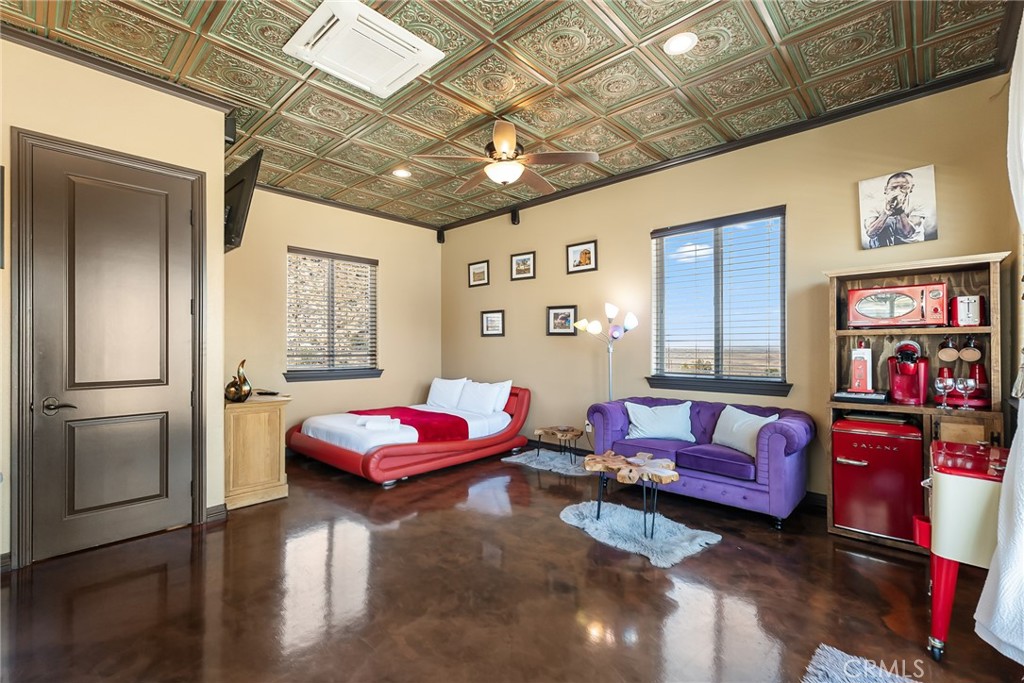 MLS #JT25247622 image #43