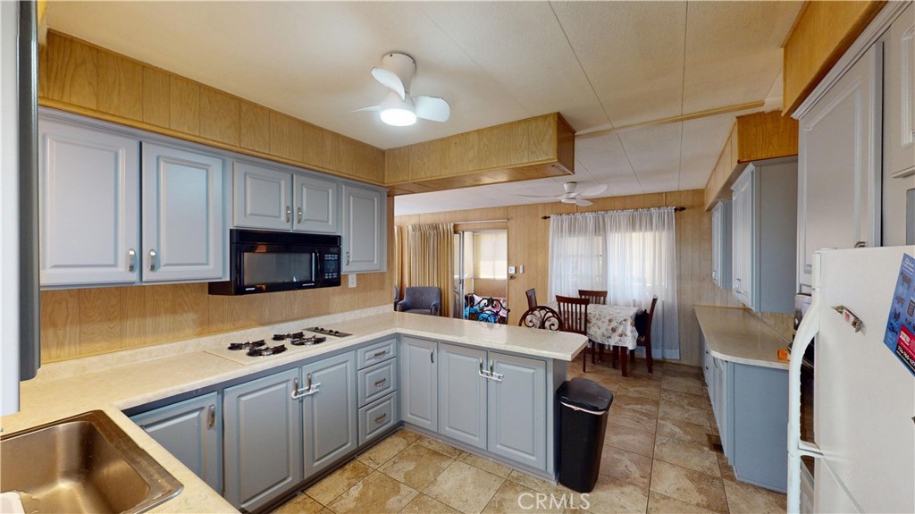 MLS #OC26155985 image #5