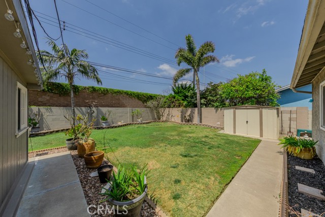 Detail Gallery Image 25 of 38 For 16781 Daisy Ave, Fountain Valley,  CA 92708 - 4 Beds | 3/1 Baths