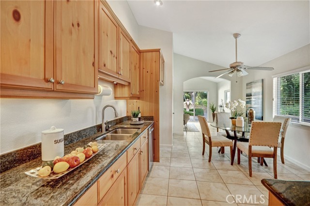 Detail Gallery Image 6 of 27 For 28421 Daroca, Mission Viejo,  CA 92692 - 4 Beds | 2 Baths