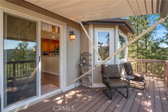 Detail Gallery Image 16 of 37 For 26520 Walnut Hills Dr, Lake Arrowhead,  CA 92391 - 3 Beds | 2/1 Baths