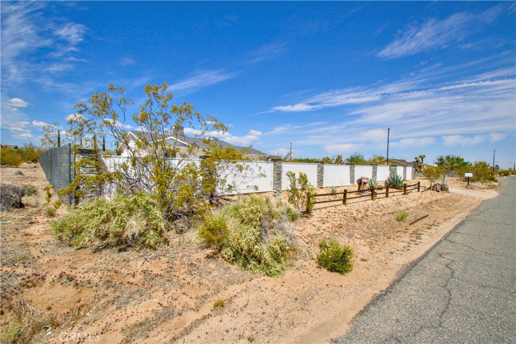 MLS #OC25244035 image #26