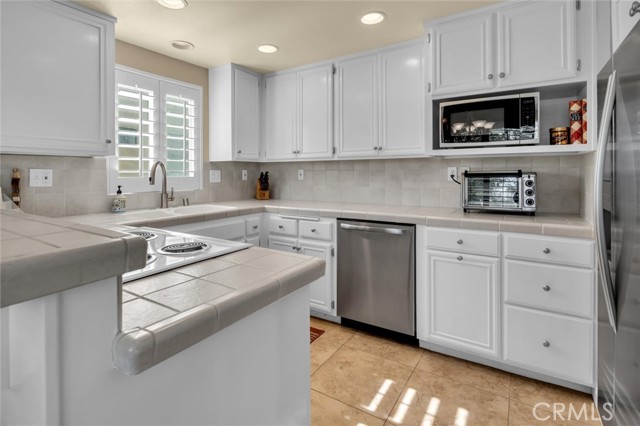 Detail Gallery Image 9 of 45 For 41588 Jupiter Hills Ct, Palm Desert,  CA 92211 - 3 Beds | 2 Baths