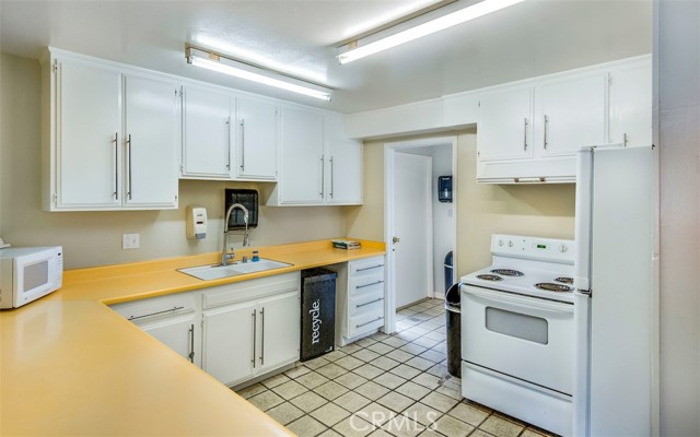 Clubhouse kitchen Clubhouse kitchen