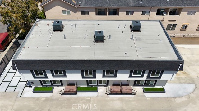 Detail Gallery Image 47 of 49 For 7010 a Lennox Ave a,  Van Nuys,  CA 91405 - 4 Beds | 2 Baths
