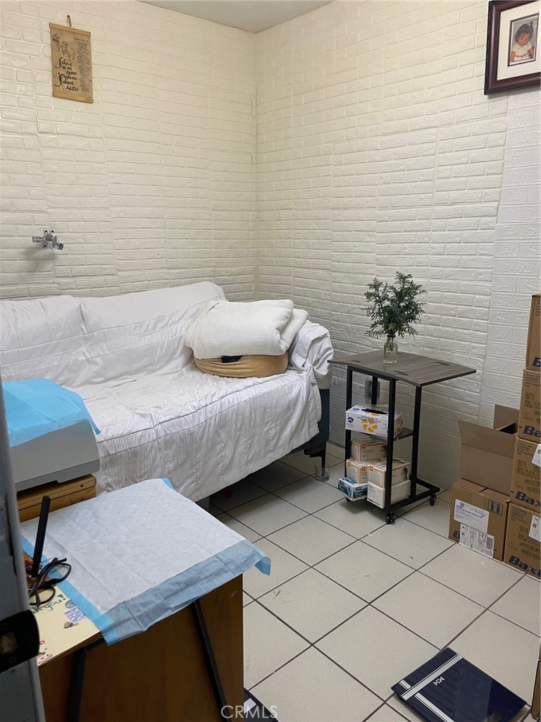MLS #PV25005507 image #8