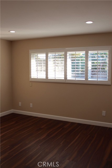 Detail Gallery Image 24 of 33 For 1556 23rd St, Manhattan Beach,  CA 90266 - 3 Beds | 2 Baths
