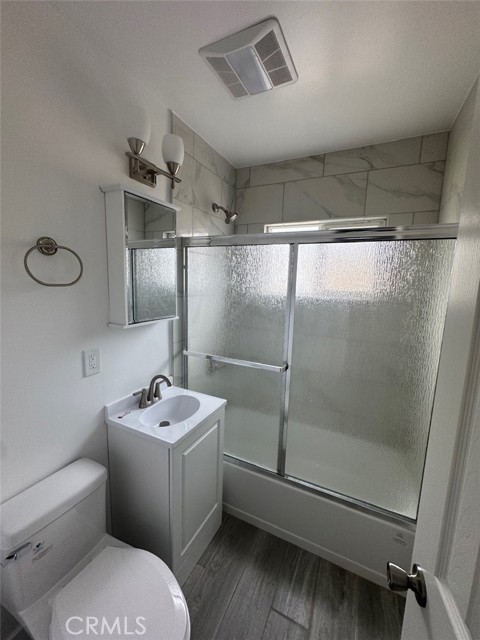 Detail Gallery Image 39 of 71 For 9205 S San Pedro St, Los Angeles,  CA 90003 - – Beds | – Baths