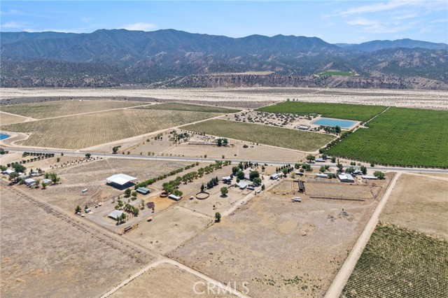 4333 Highway 33, New Cuyama CA: https://media.crmls.org/medias/ecf0be78-ab5c-4d92-8a92-d22b61b6b8bd.jpg