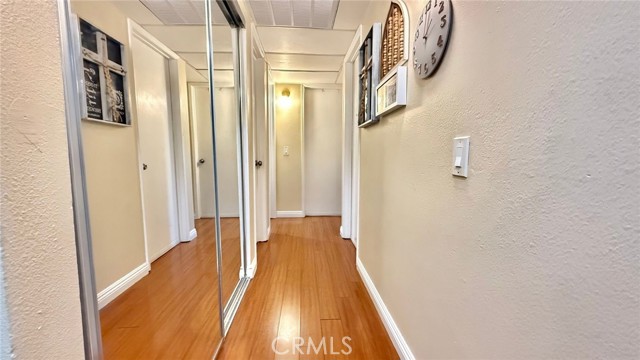 Detail Gallery Image 14 of 37 For 18350 Hatteras, Tarzana,  CA 91356 - 3 Beds | 2 Baths