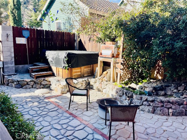 921 Piru Way, Frazier Park CA: https://media.crmls.org/medias/ecf1b89a-eab7-46cd-b5cc-396c30efddf0.jpg