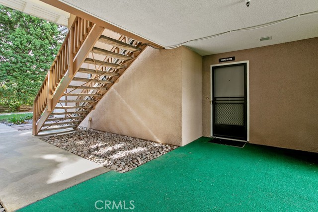 Detail Gallery Image 4 of 22 For 8877 Lauderdale Ct 212b,  Huntington Beach,  CA 92646 - 2 Beds | 2 Baths