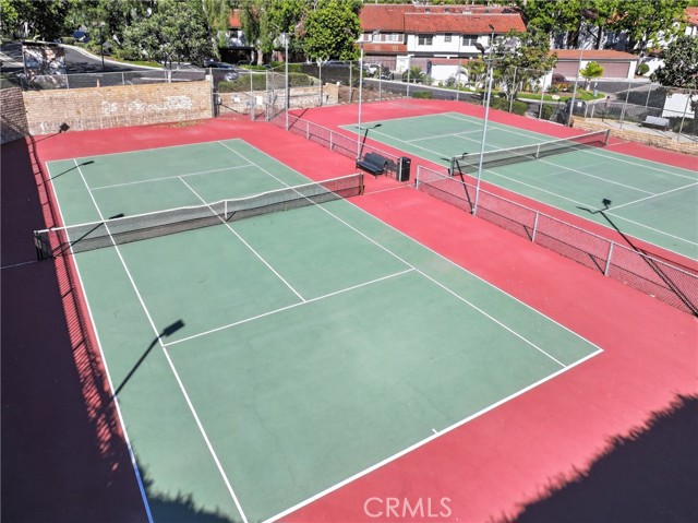 Detail Gallery Image 31 of 40 For 304 Molokai, Placentia,  CA 92870 - 2 Beds | 2/1 Baths