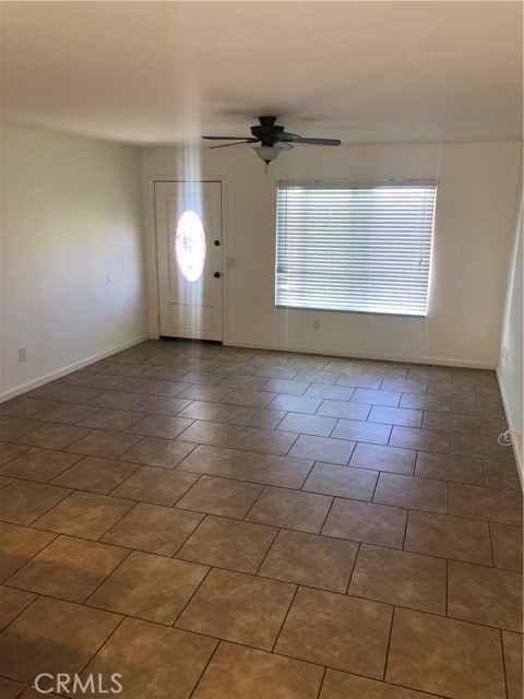 Detail Gallery Image 2 of 8 For 52415 Avenida Vallejo, La Quinta,  CA 92253 - 4 Beds | 2 Baths