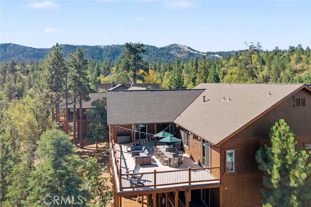 1658 Tuolumne Road, Big Bear City CA: https://media.crmls.org/medias/ecf40713-1e5e-41af-83b4-df974d3b1cfe.jpg