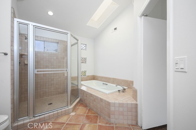 Detail Gallery Image 26 of 40 For 1702 N Meadows Ave, Manhattan Beach,  CA 90266 - 3 Beds | 2/1 Baths