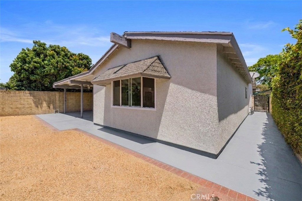 MLS #OC26145496 image #32