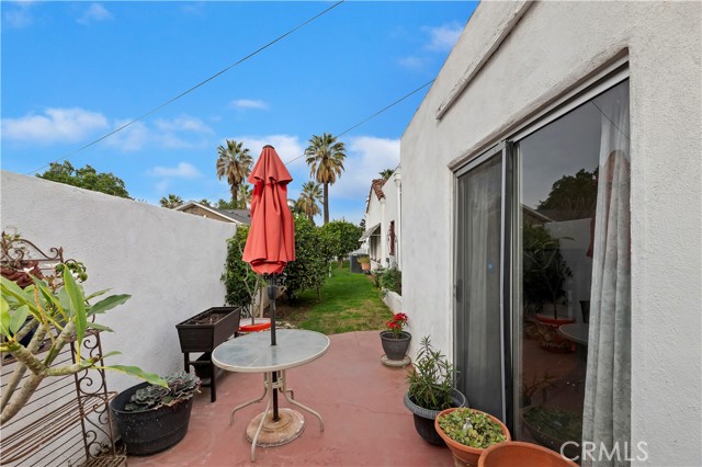 Image 67 of 73 For 4202 University