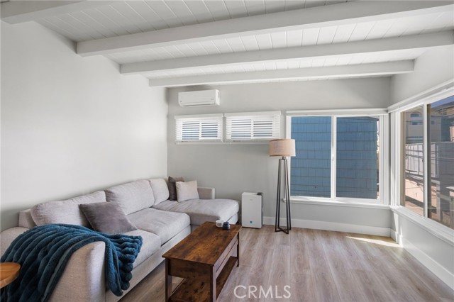 Detail Gallery Image 10 of 56 For 27 66th Pl, Long Beach,  CA 90803 - – Beds | – Baths