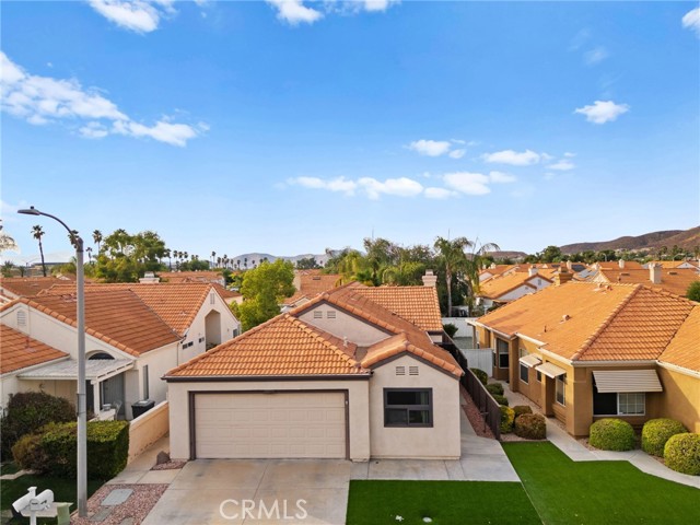 Detail Gallery Image 3 of 43 For 28347 Palm Villa Dr, Menifee,  CA 92584 - 3 Beds | 2 Baths