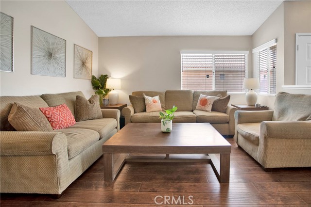 Detail Gallery Image 9 of 47 For 16236 Bridgewood Ln, Victorville,  CA 92395 - 3 Beds | 2 Baths