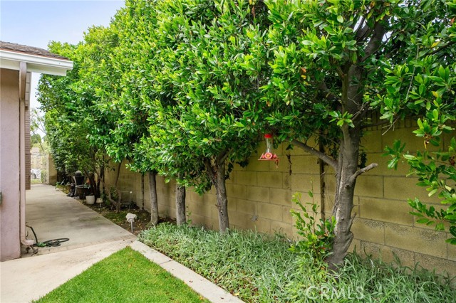 Detail Gallery Image 34 of 35 For 1660 W Sallie Ln, Anaheim,  CA 92802 - 4 Beds | 2 Baths
