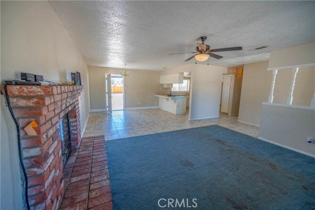 Detail Gallery Image 12 of 56 For 7795 Oakwood, Hesperia,  CA 92345 - 3 Beds | 2 Baths