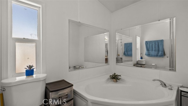 Detail Gallery Image 18 of 39 For 1501 E Avenue I #115,  Lancaster,  CA 93535 - 4 Beds | 2 Baths