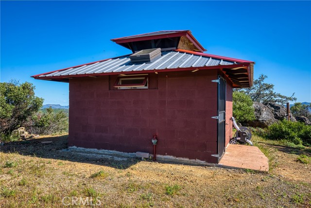 Detail Gallery Image 40 of 49 For 864 Watertrough Rd, Clearlake Oaks,  CA 95423 - 1 Beds | 1/1 Baths