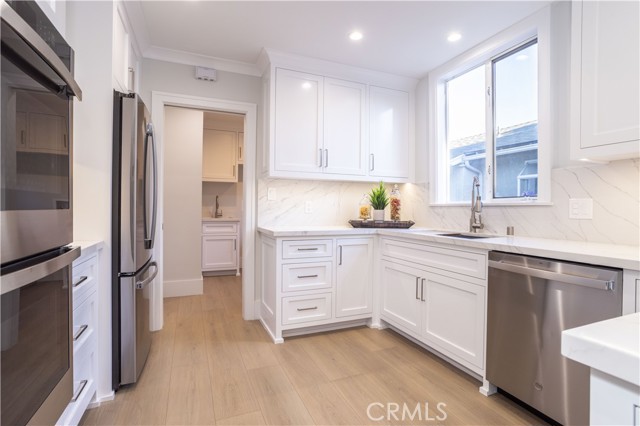 10133 Whitaker Avenue, Granada Hills CA: https://media.crmls.org/medias/ecf79b13-5a0b-45ac-8b1b-e225ece2fb91.jpg