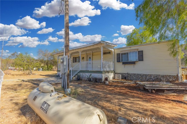 45479 Sheeps Foot Road, Aguanga CA: https://media.crmls.org/medias/ecf7bad5-08d8-419f-9891-46a4716cf0e8.jpg