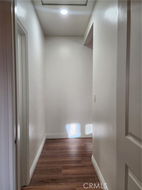 Detail Gallery Image 17 of 20 For 19380 Quebec Ave, Corona,  CA 92881 - 2 Beds | 2 Baths