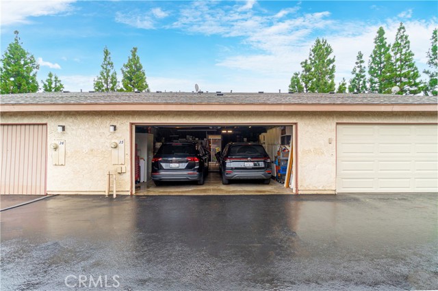 Detail Gallery Image 14 of 16 For 5950 Imperial Hwy Unit 35, South Gate,  CA 90280 - 3 Beds | 3 Baths