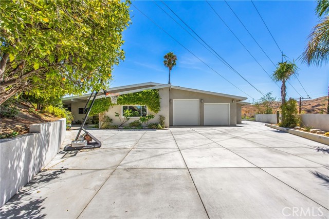 11661 Anderson, Loma Linda CA: https://media.crmls.org/medias/ecfa8d78-e3d0-4e58-ba22-dcf4d01c2d16.jpg